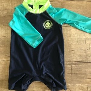Baby gab swim rash guard